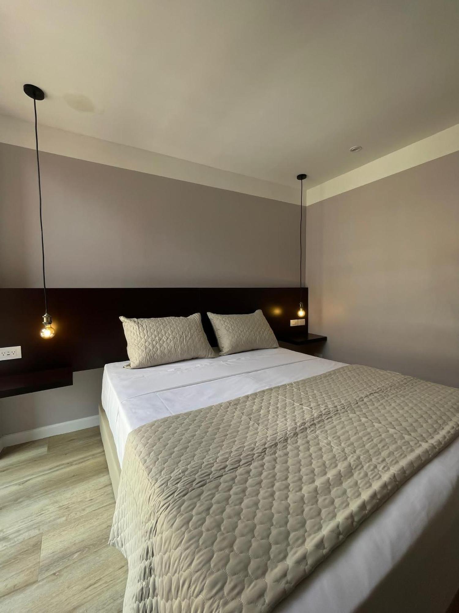 Hotel Grand Galaxie Caracas Extérieur photo