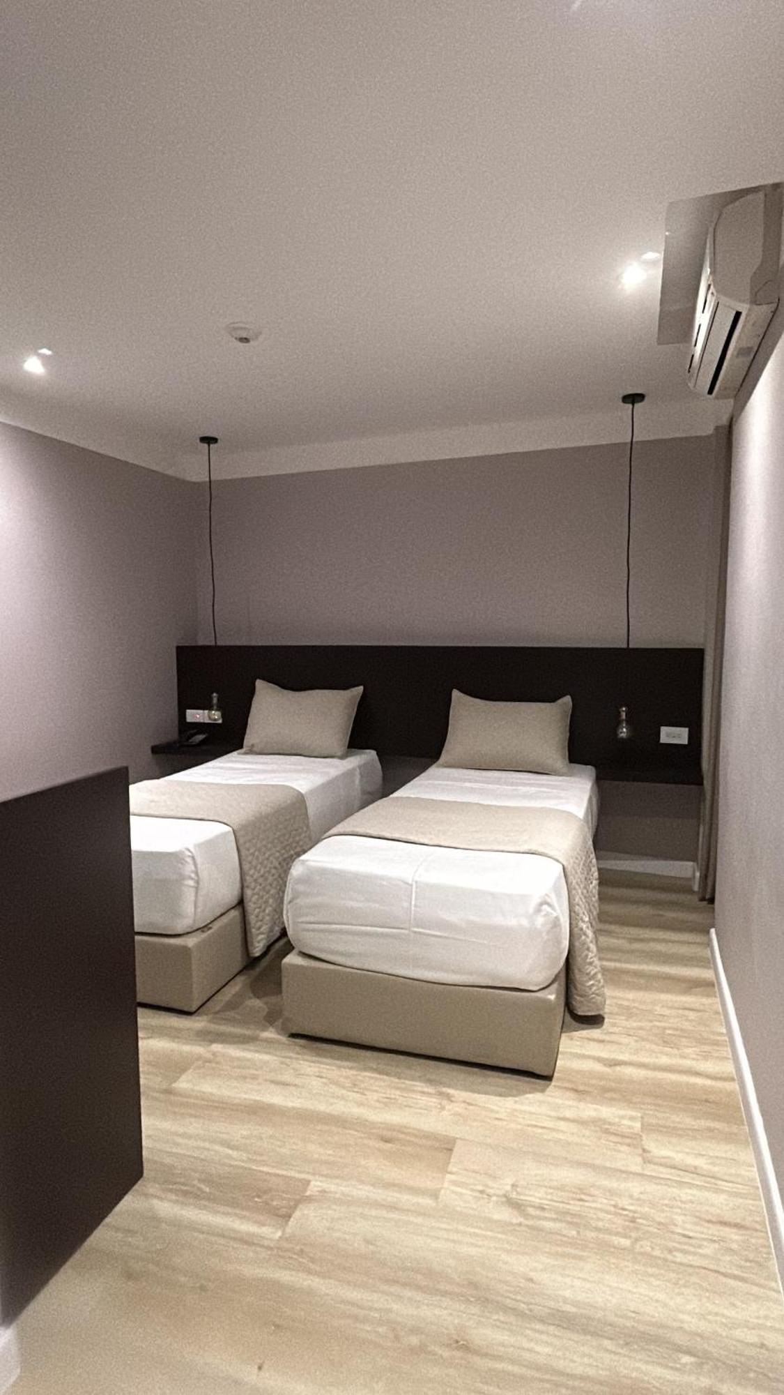 Hotel Grand Galaxie Caracas Extérieur photo