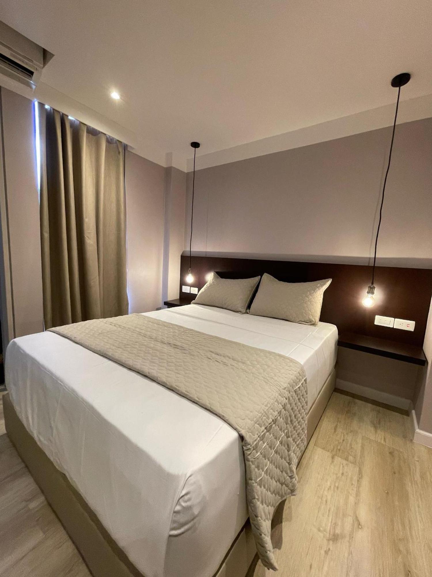 Hotel Grand Galaxie Caracas Extérieur photo